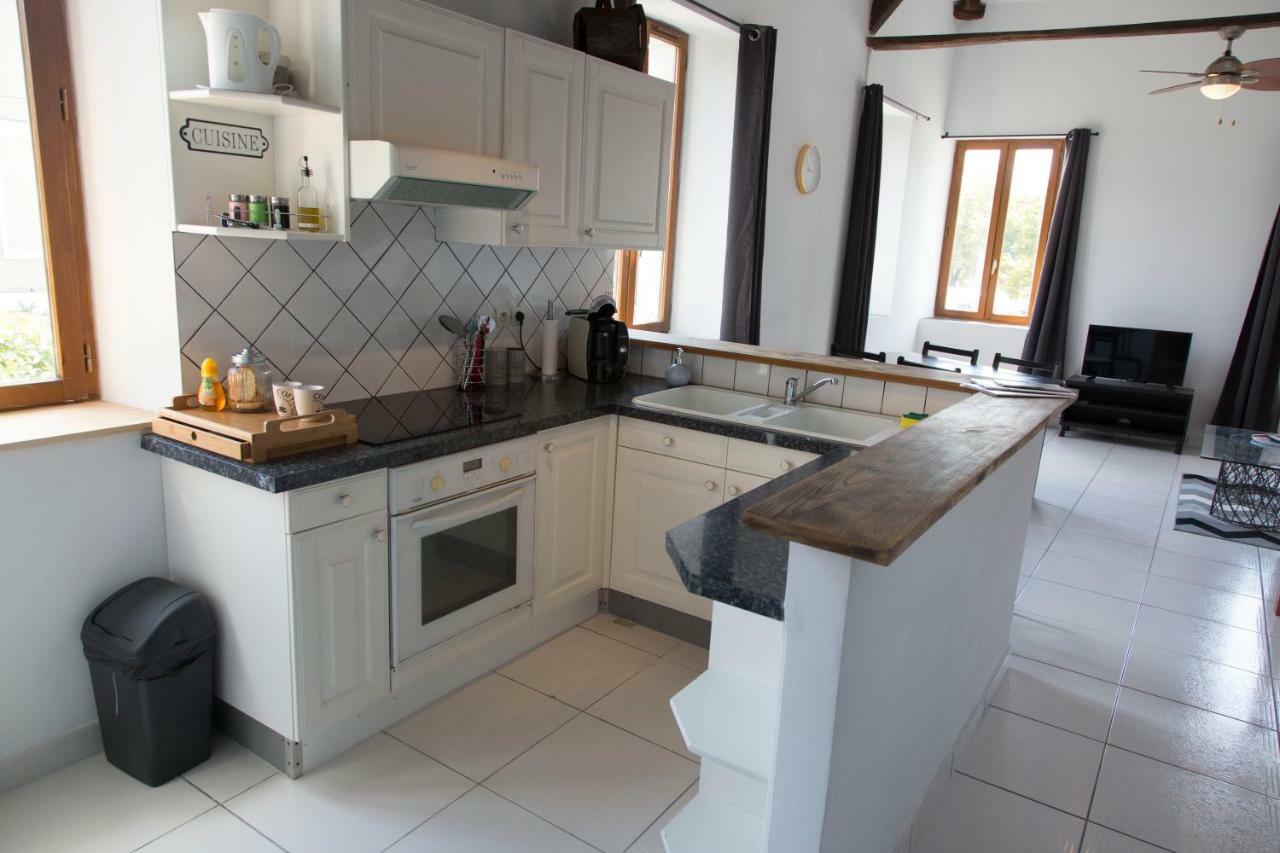 Duplex De Charmes N°1 Auxerre. Lejlighed Eksteriør billede